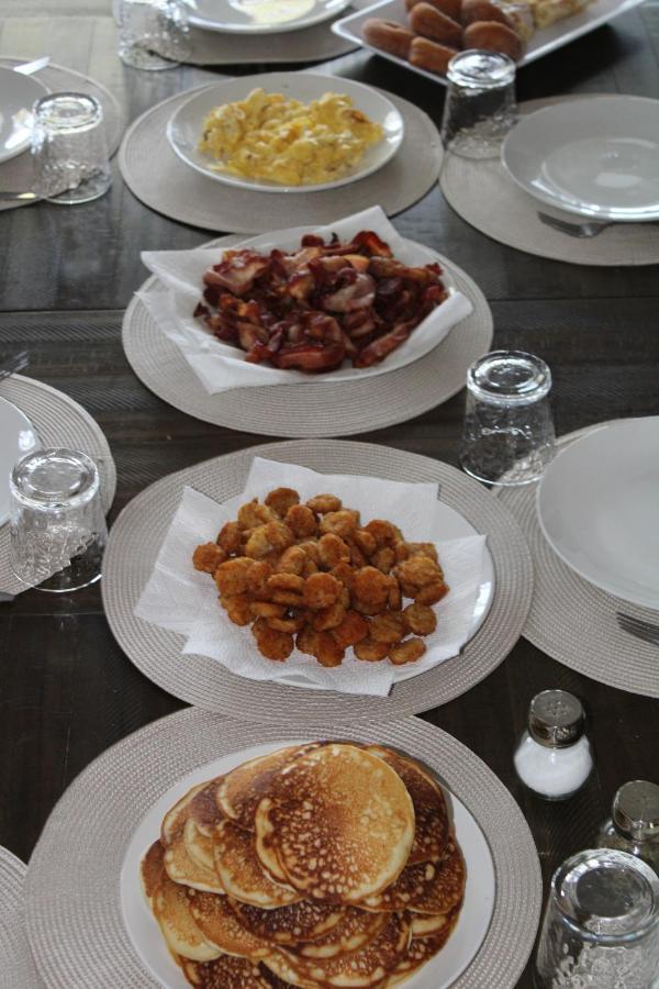 The Hillside B&B. Home W/ Breakfast Service! Wisconsin Dells Exterior foto